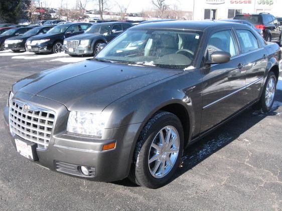 Chrysler 300 2008 photo 15