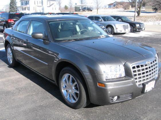 Chrysler 300 2008 photo 3