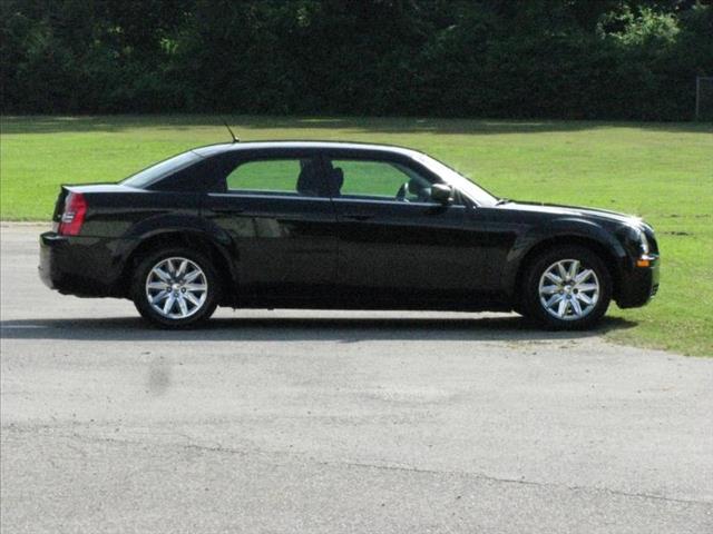 Chrysler 300 2008 photo 7