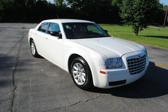 Chrysler 300 Elk Conversion Van Sedan