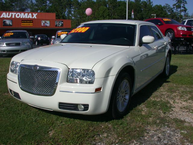 Chrysler 300 2008 photo 2