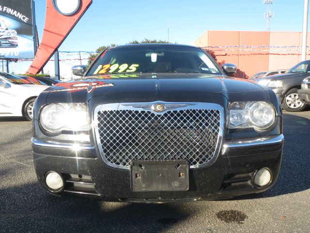 Chrysler 300 2008 photo 3