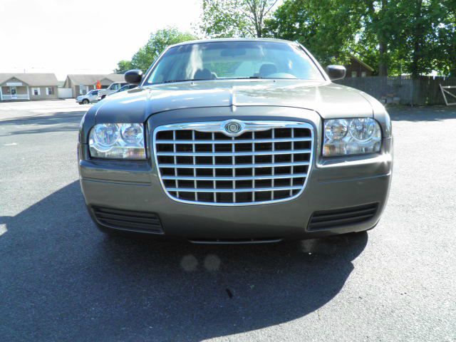 Chrysler 300 2008 photo 15