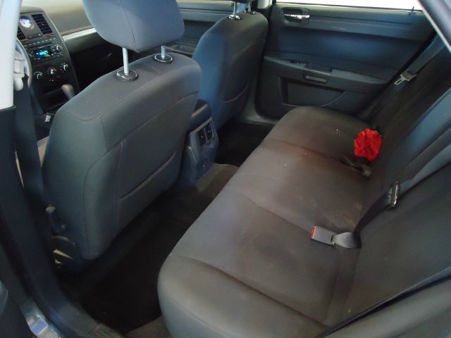 Chrysler 300 2008 photo 4