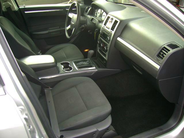 Chrysler 300 2008 photo 3