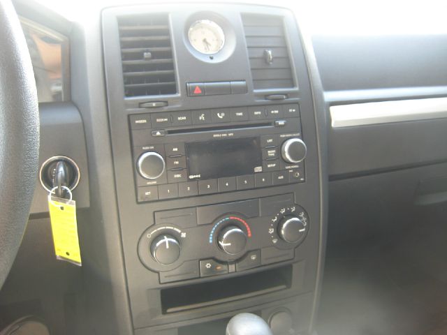 Chrysler 300 2008 photo 5