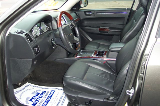 Chrysler 300 2008 photo 4