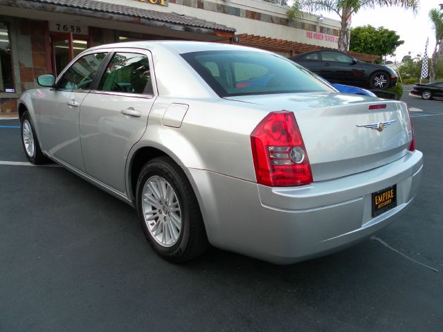 Chrysler 300 2009 photo 26