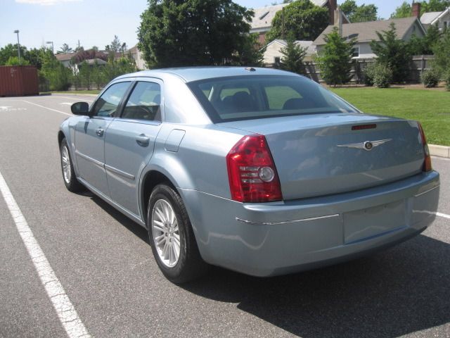 Chrysler 300 2009 photo 1