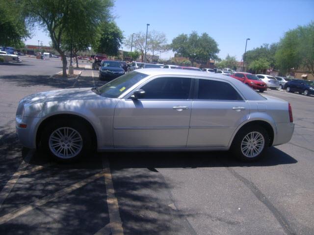 Chrysler 300 2009 photo 1