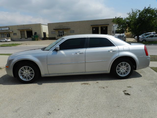 Chrysler 300 2009 photo 29