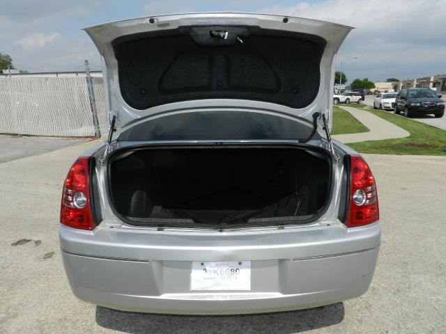 Chrysler 300 2009 photo 7