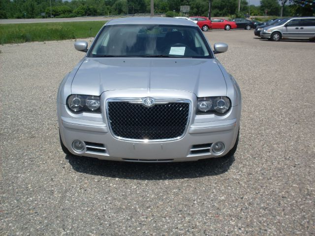 Chrysler 300 CX Plus Sedan