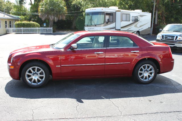 Chrysler 300 2010 photo 1