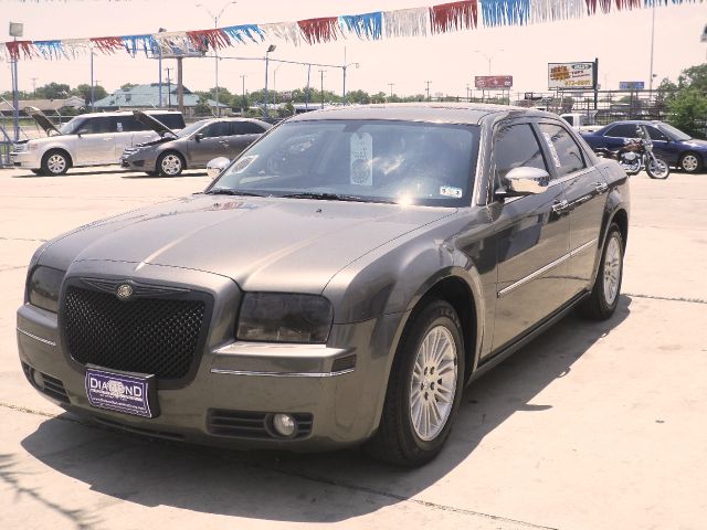 Chrysler 300 2010 photo 4