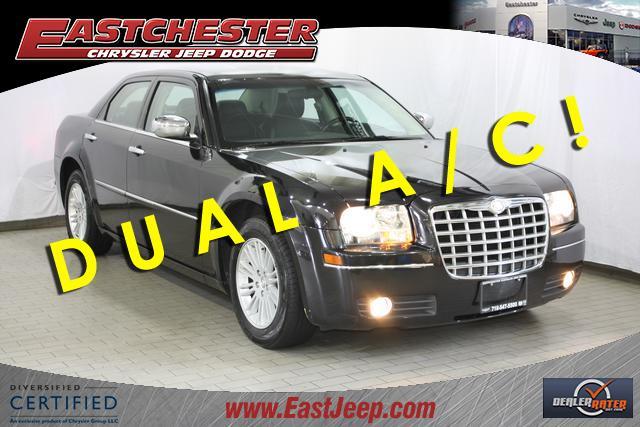 Chrysler 300 2010 photo 4