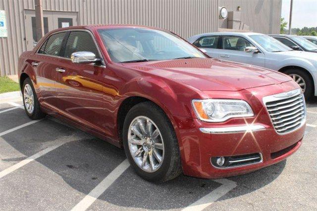 Chrysler 300 2012 photo 1