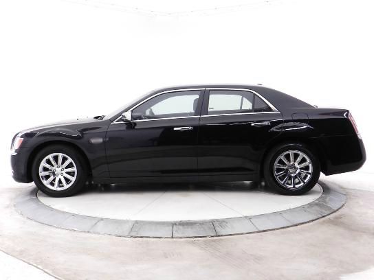 Chrysler 300 2012 photo 1