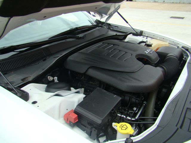 Chrysler 300 2012 photo 14