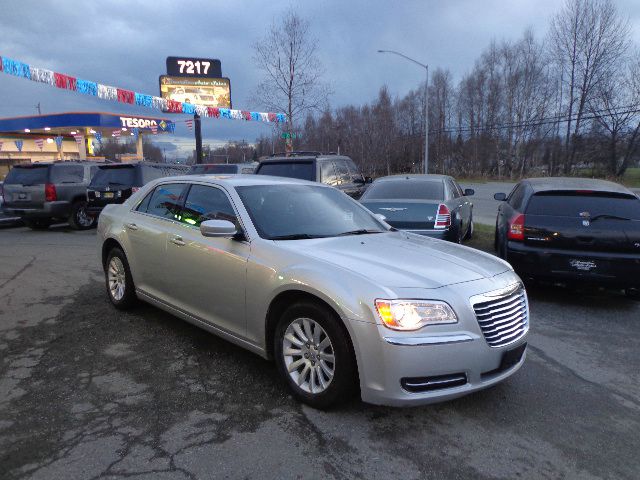 Chrysler 300 Unknown Sedan