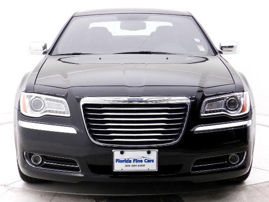 Chrysler 300 2012 photo 22