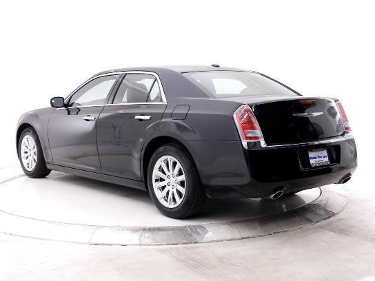 Chrysler 300 2012 photo 26