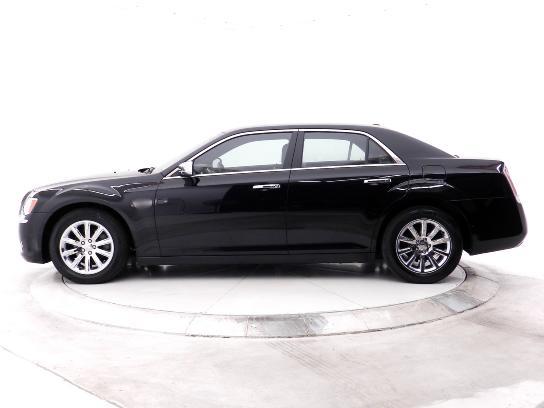 Chrysler 300 2012 photo 4