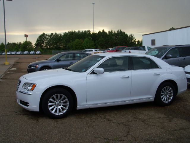 Chrysler 300 2013 photo 5