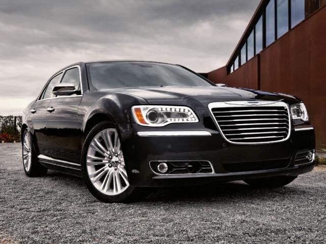 Chrysler 300 2013 photo 1