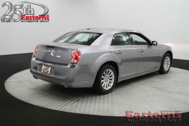 Chrysler 300 2013 photo 3