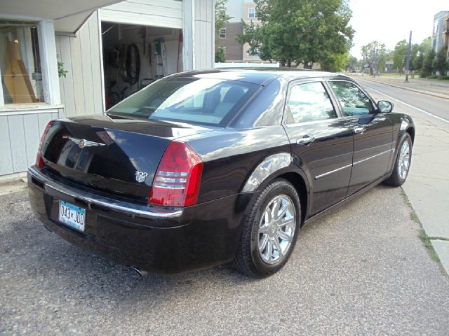 Chrysler 300C 2005 photo 1