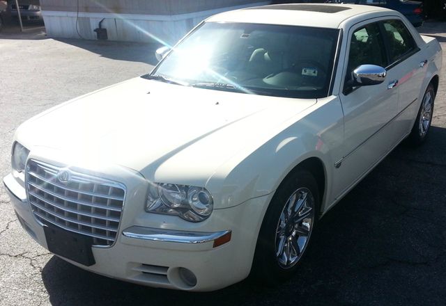 Chrysler 300C 2005 photo 4