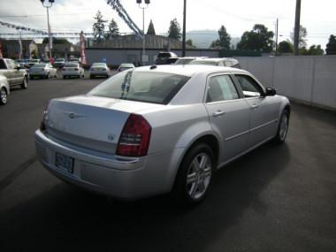 Chrysler 300C 2005 photo 4