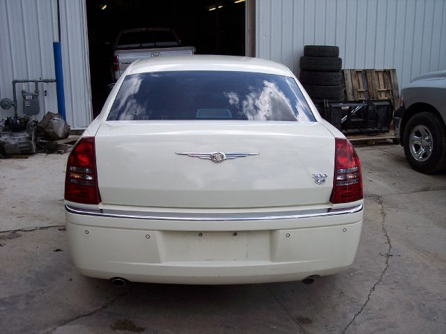 Chrysler 300C 2005 photo 4