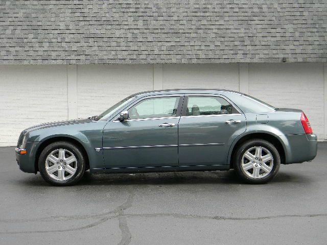 Chrysler 300C GT Ram Air Sedan