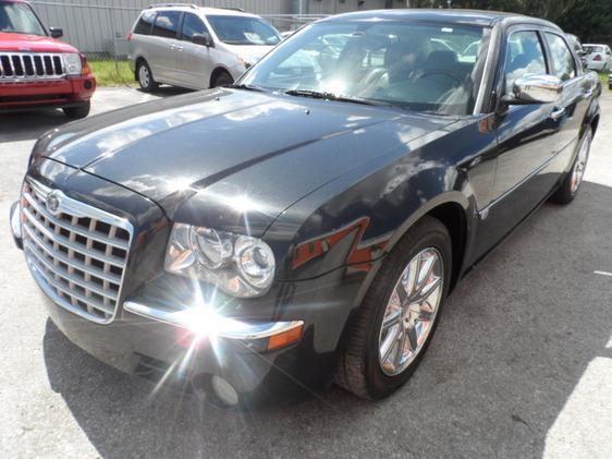 Chrysler 300C 2005 photo 4