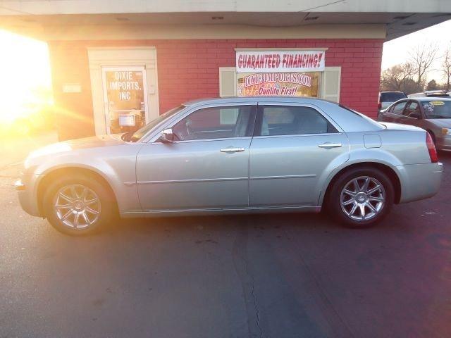 Chrysler 300C 2005 photo 1