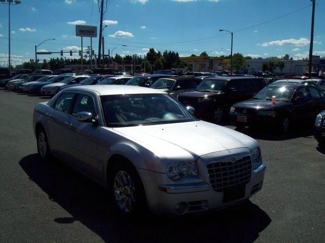 Chrysler 300C 2005 photo 1