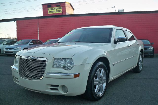 Chrysler 300C EX - DUAL Power Doors Sedan