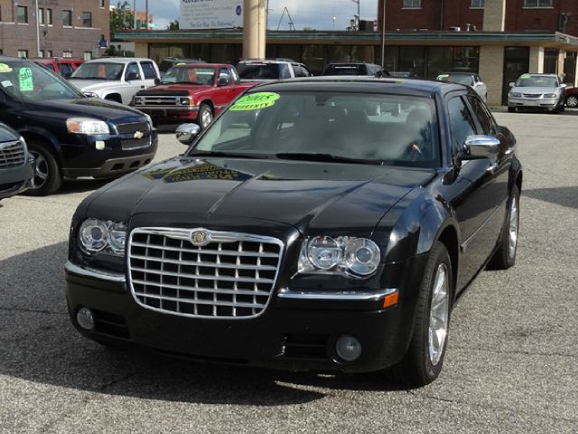 Chrysler 300C 2005 photo 3