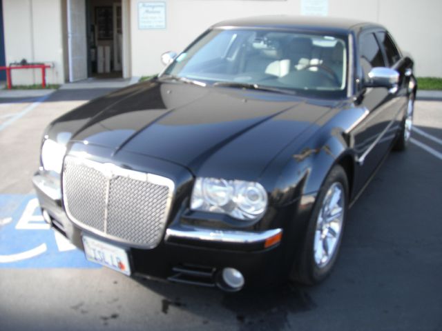 Chrysler 300C 2005 photo 1