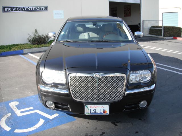 Chrysler 300C 2005 photo 4