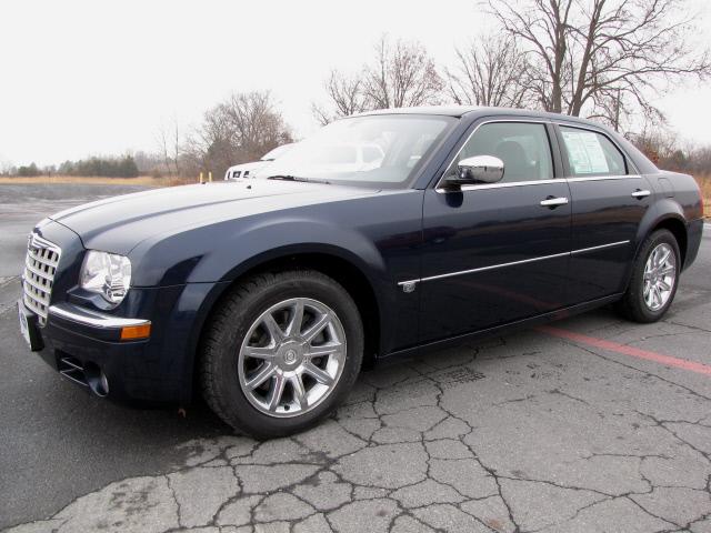 Chrysler 300C Unknown Sedan