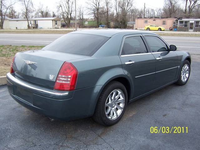 Chrysler 300C 2005 photo 1