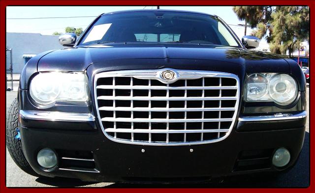 Chrysler 300C 2005 photo 1