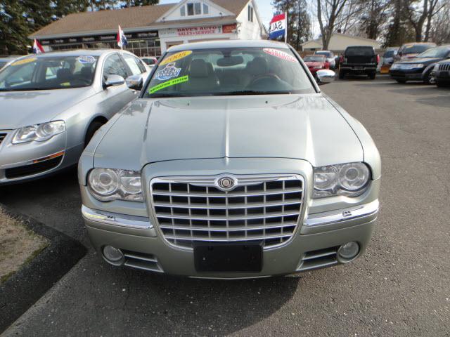 Chrysler 300C 2005 photo 1