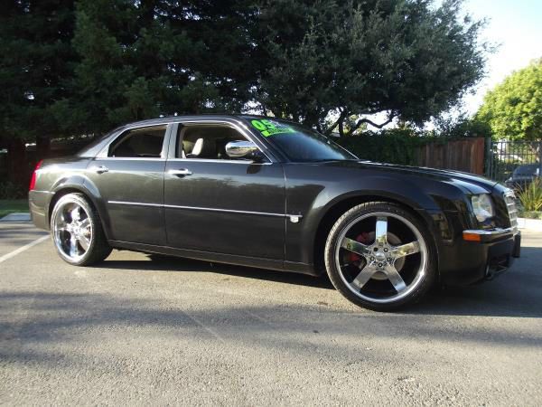 Chrysler 300C 2005 photo 3