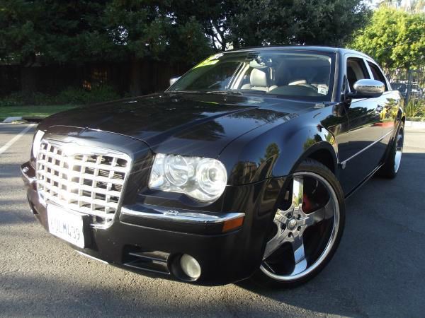 Chrysler 300C 2005 photo 4