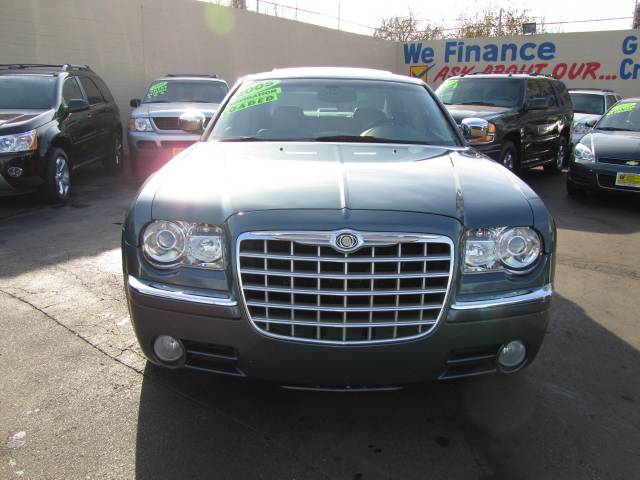 Chrysler 300C 2005 photo 1