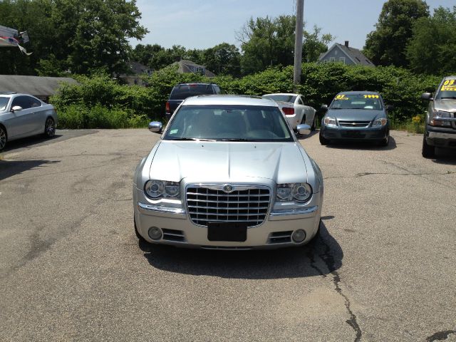 Chrysler 300C 2005 photo 4